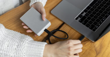 Avis Renkforce HDMI vers DisplayPort Le Test Complet pour Savoir s'il Faut l'Acheter